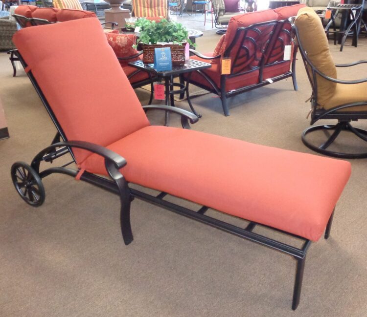 3" Thick Chaise Cushion Patio Connection